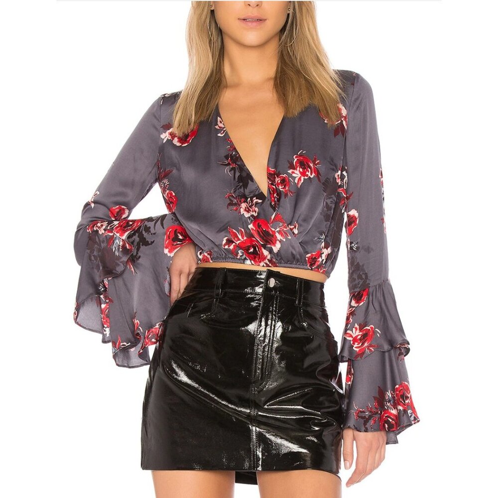 NEW Lovers + Friends Candela Wrap Top Medium Floral Romantic Flirty Sexy Party